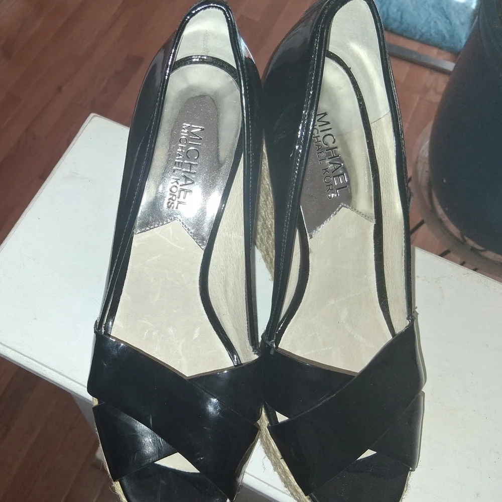 Michael Kors Black Women's Wedge Shoes - Picture 1 of 6